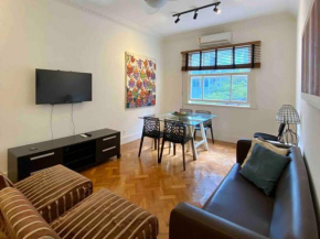 Charmoso apartamento no coração de Ipanema